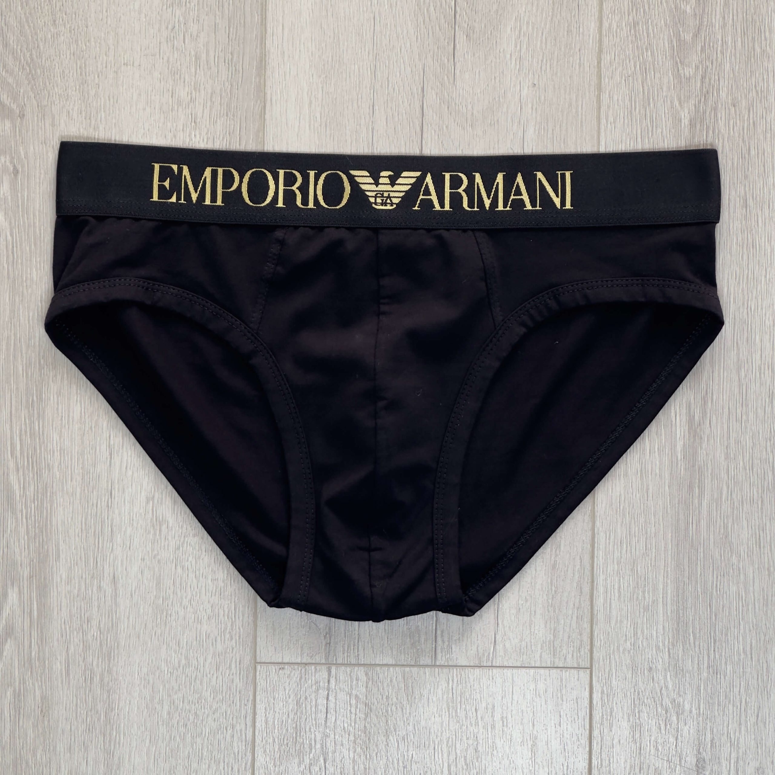 Emporio_Armani